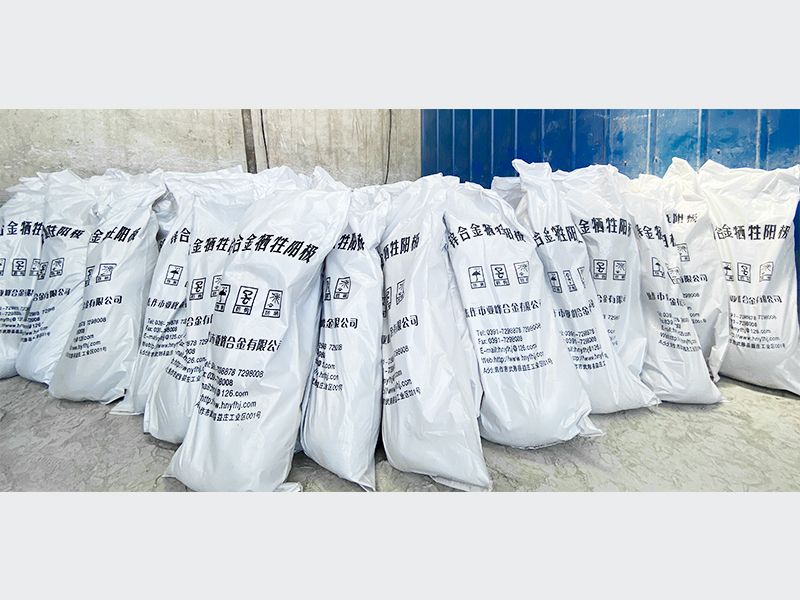 埋地管線，儲(chǔ)罐外壁及其它地下金屬結(jié)構(gòu)常用犧牲陽(yáng)極